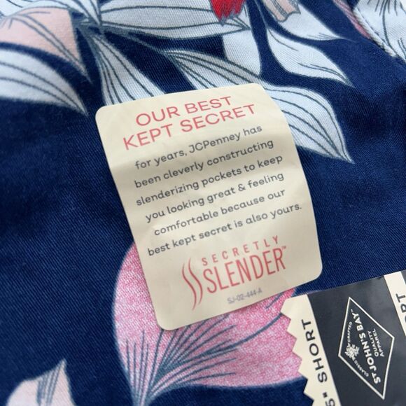 St Johns Bay Shorts Womens Size 18 Blue Floral Tropical Mid Rise Floral Beach - Picture 6 of 8